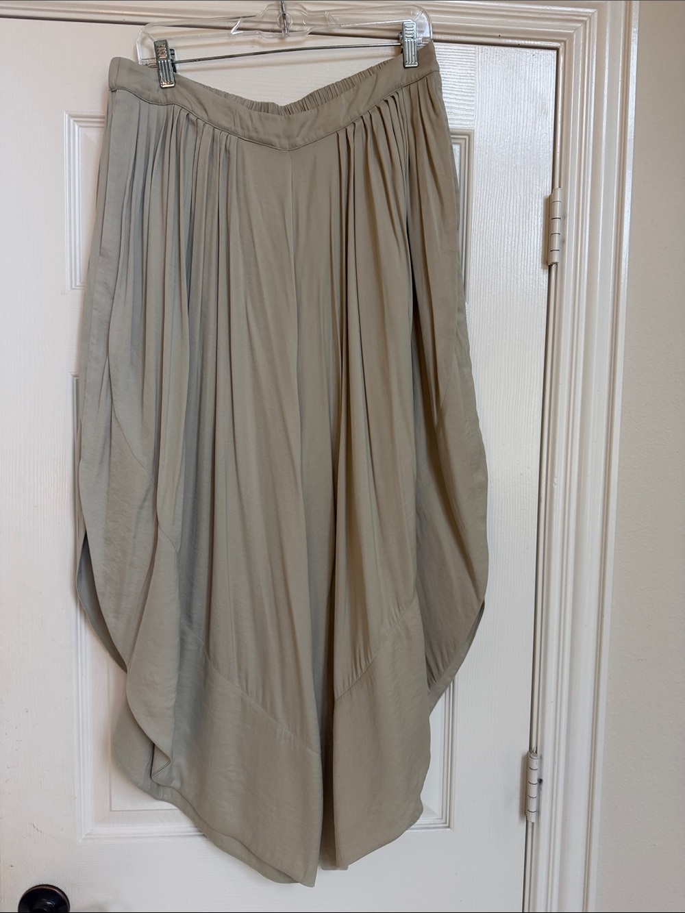 Ruti Sage Pleated High-Low Women's Pants